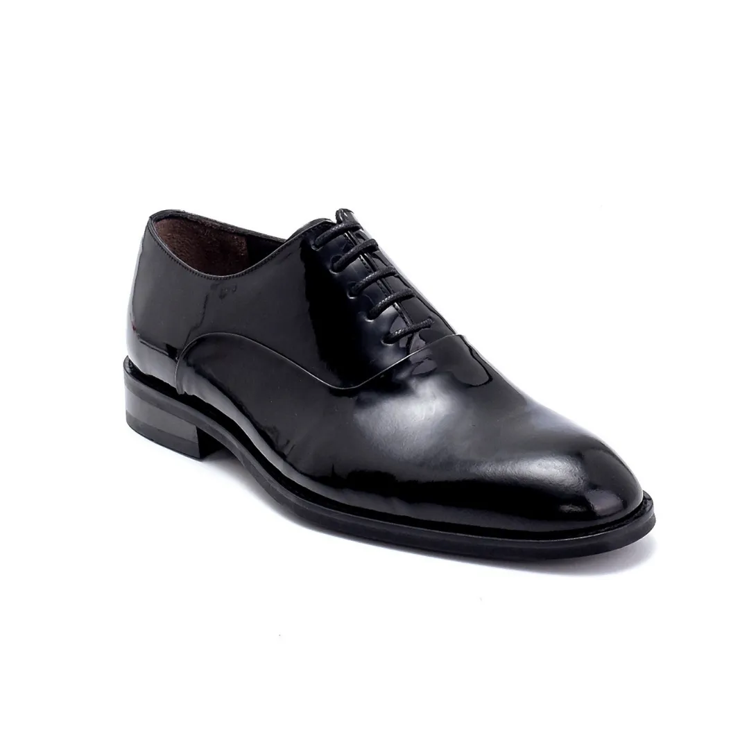 Black Men Patent Leather Classic Shoe