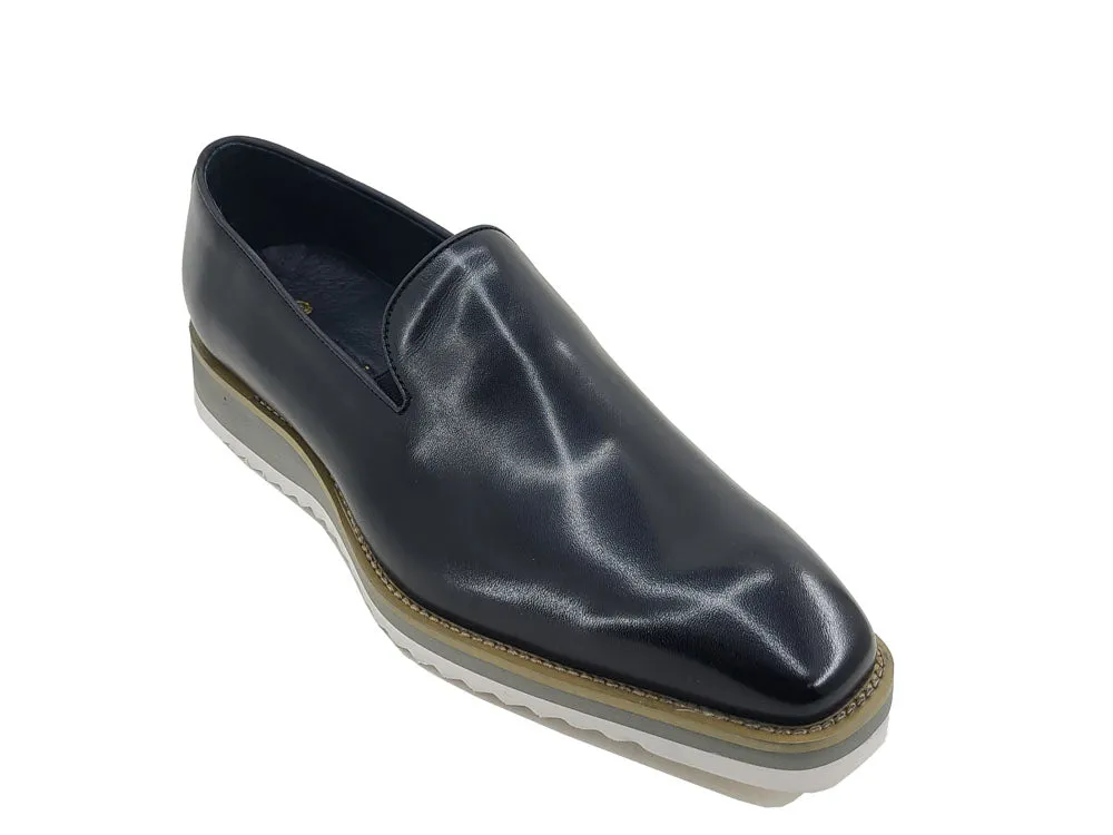 Burnished Wholecut Loafer Lightweight Sole