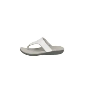 Clarks Cloud Steppers Flat Sandals Leather White Colour For Women