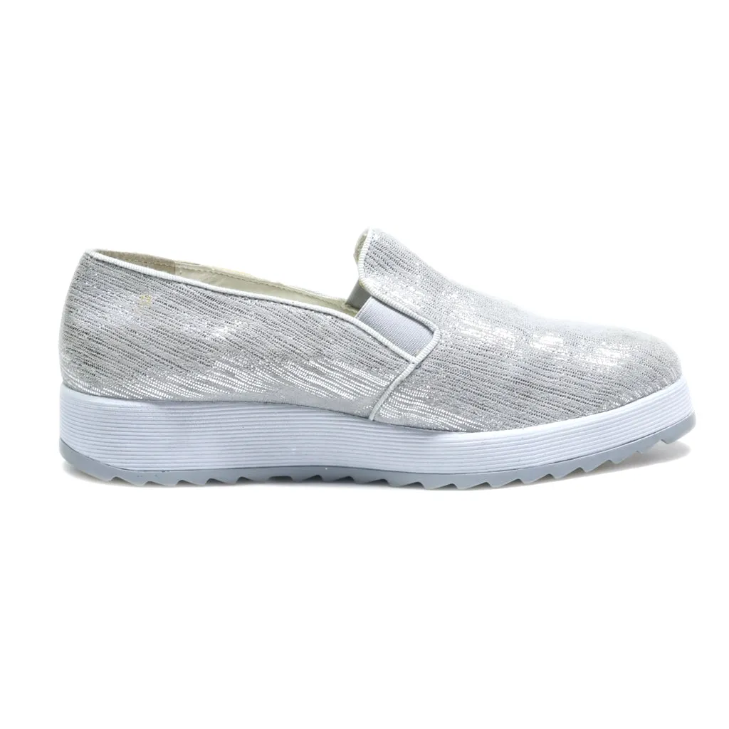 Closer By Chaussea Slip Ons Suede Silver Colour For Women