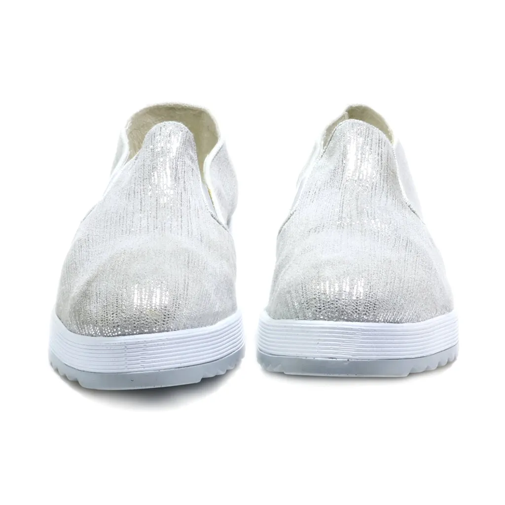 Closer By Chaussea Slip Ons Suede Silver Colour For Women