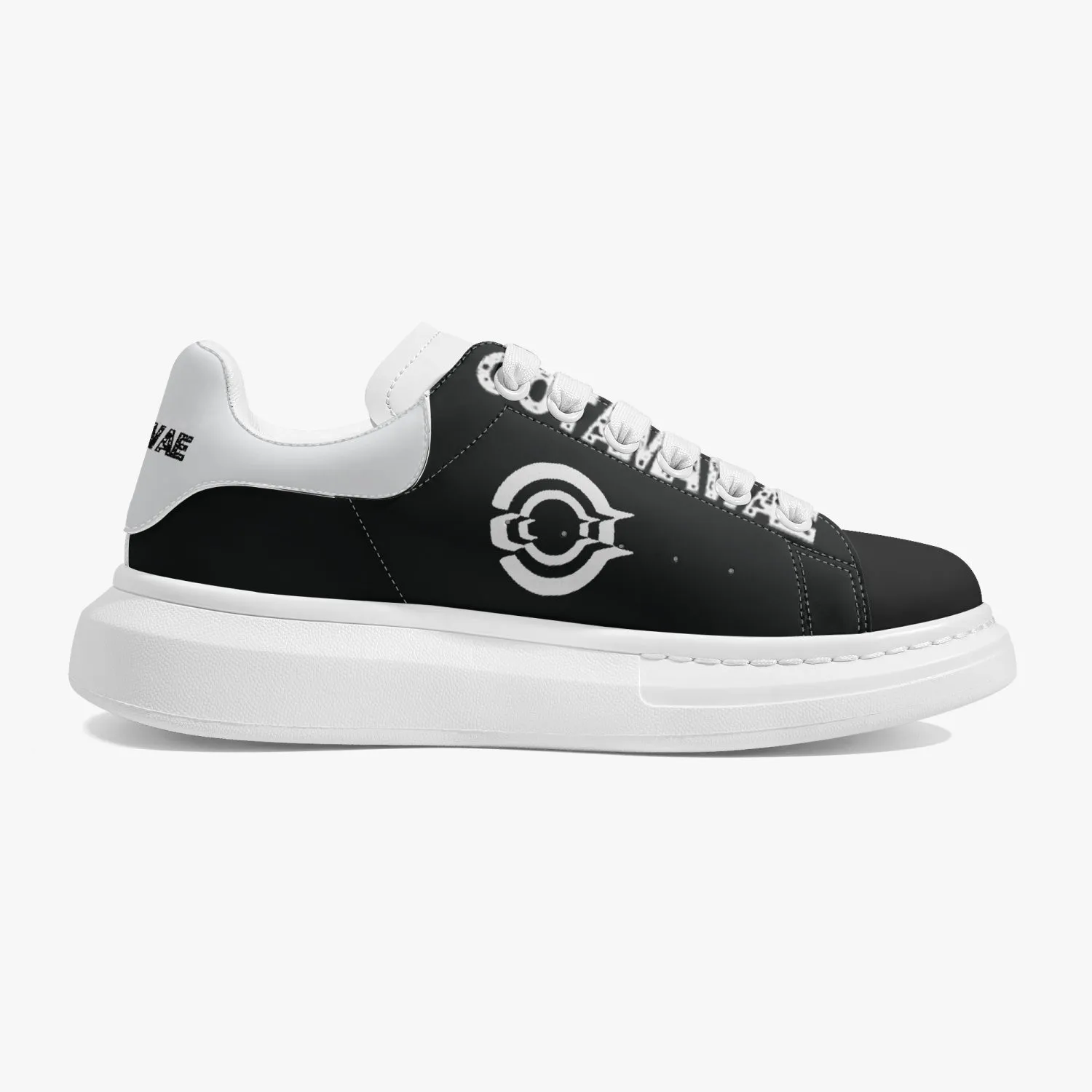 Lifestyle Low-Top Leather Sneakers Black