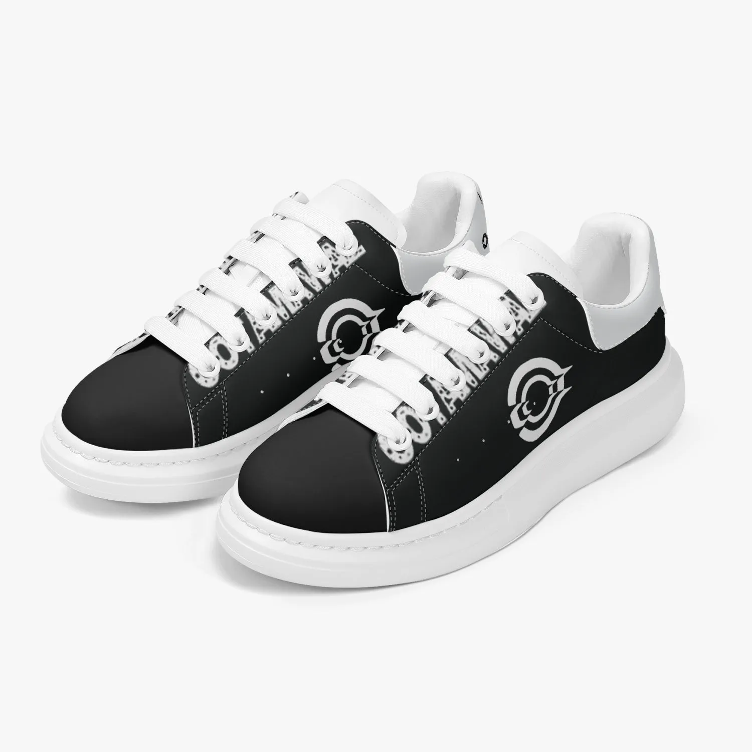 Lifestyle Low-Top Leather Sneakers Black