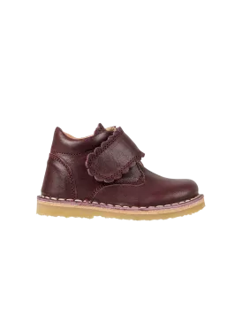 Scallop Velcro Boot - Plum